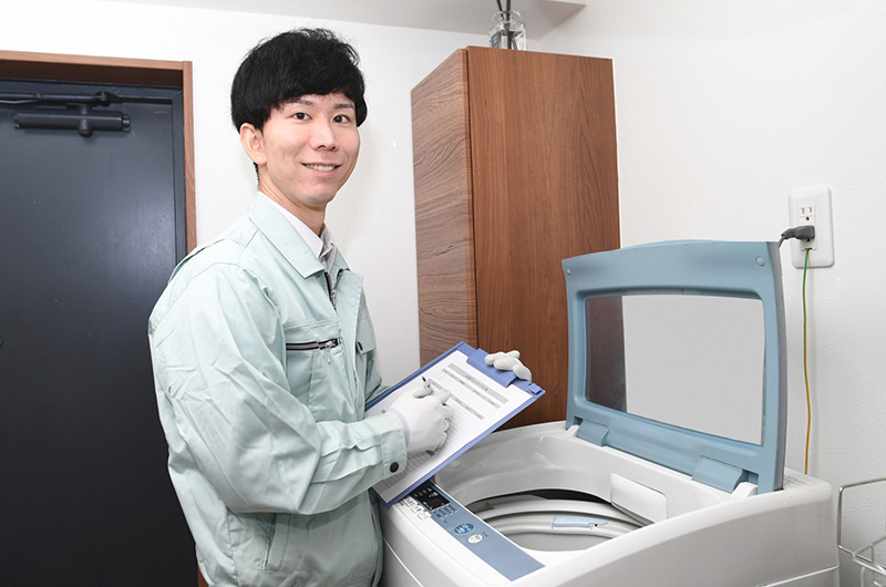 秦野市の不用品回収業者に処分を依頼する方法 単品回収と積み放題回収の費用比較の見積もりを出している人