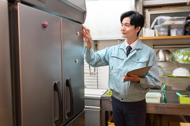 冷凍庫・冷凍ストッカーの処分方法!業務用・家庭用の違いとは【店舗の片付けにも】