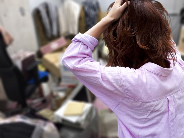 女性がゴミ屋敷片付けを放置する2つのリスク